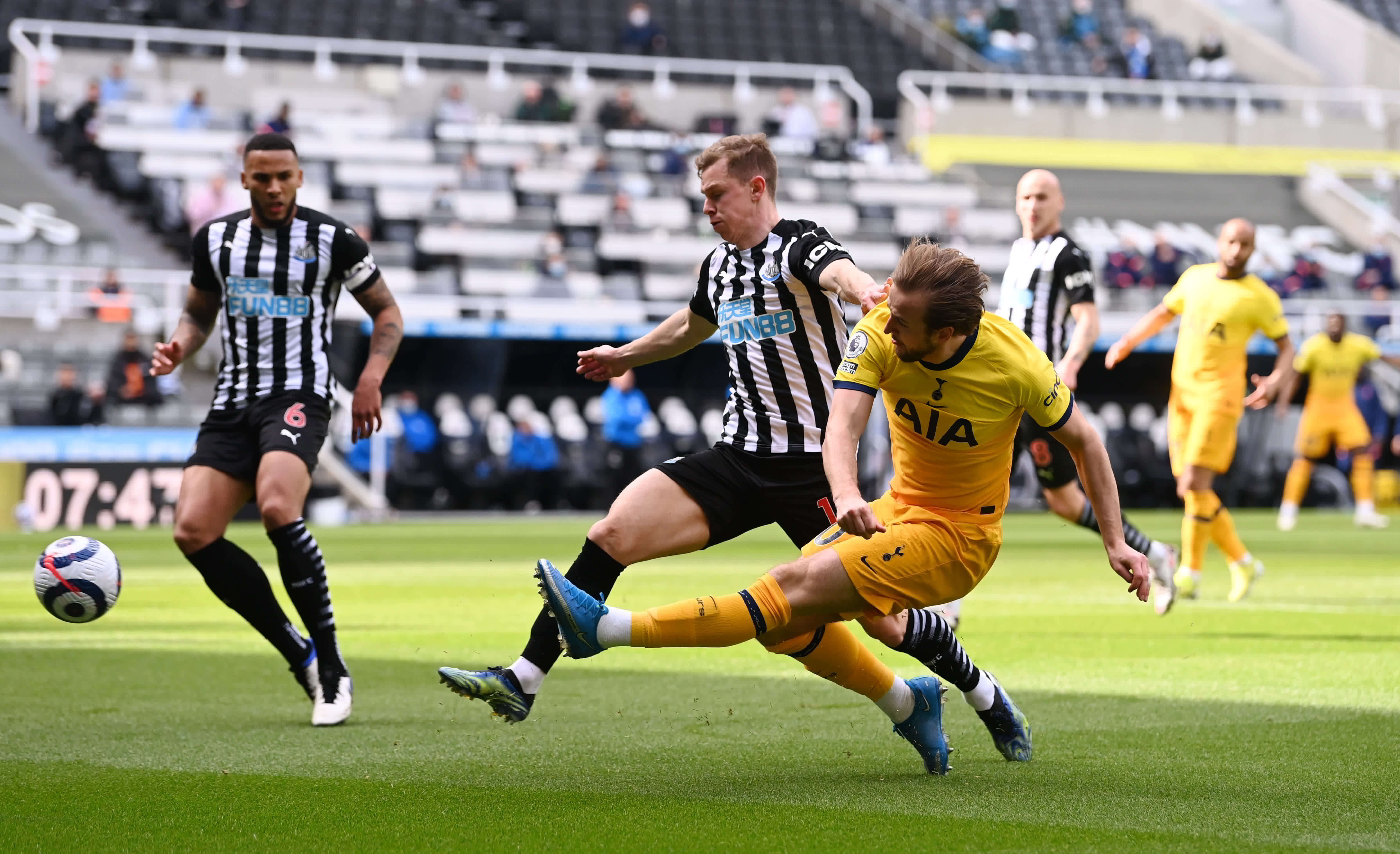 受瞩目的球 受瞩目的球